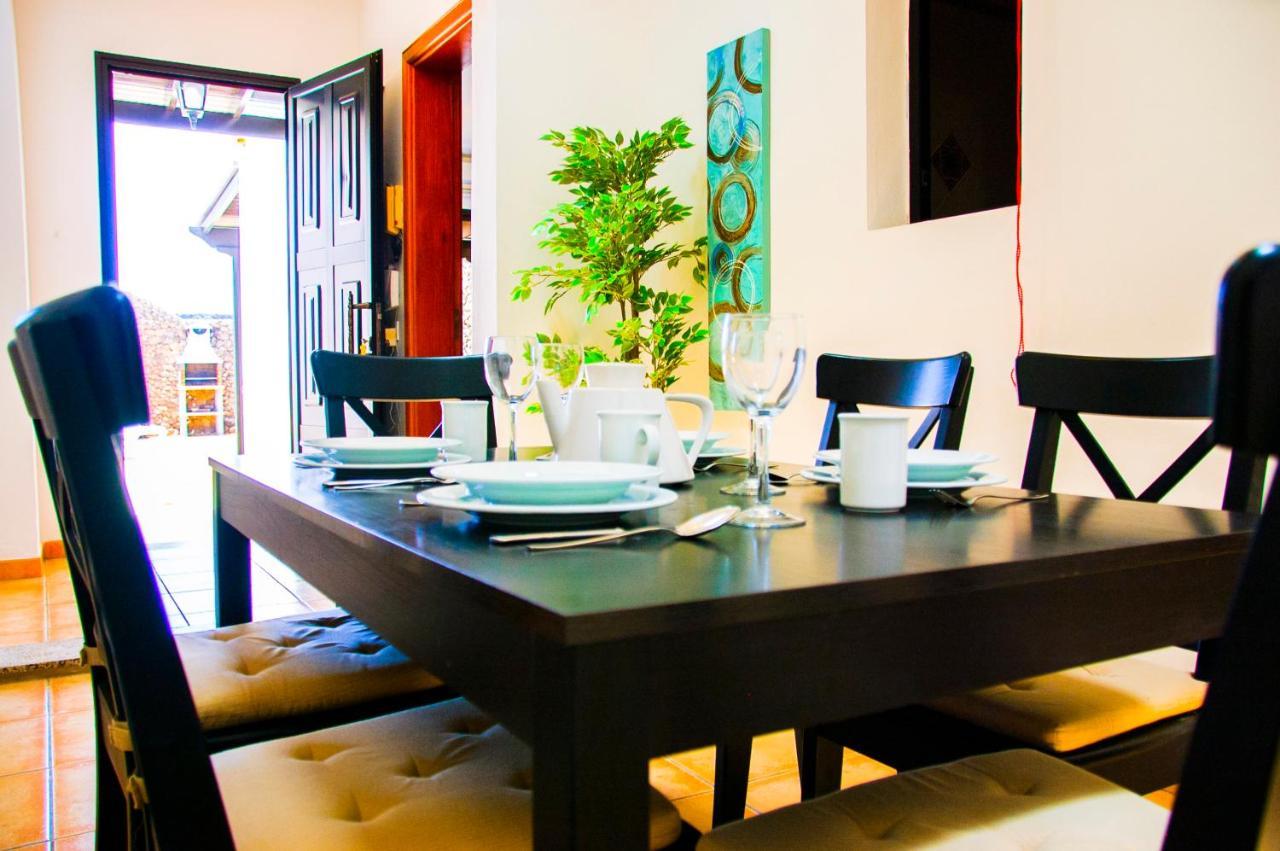 Villa Calamares With Heated Pool And Air Conditioning Playa Blanca  Ngoại thất bức ảnh